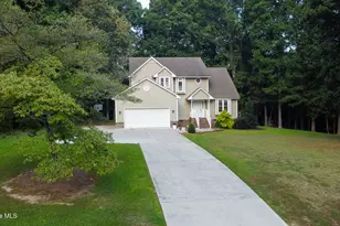 7808 Bridgeview Rd, Rocky Mount, NC 27803 - Photo 3