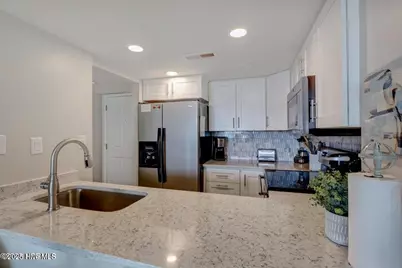 2000 New River Inlet Road #Unit 1110, North Topsail Beach, NC 28460 - Photo 9