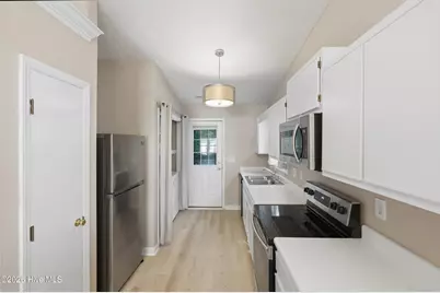 707 Varsity Drive, Wilmington, NC 28403 - Photo 11