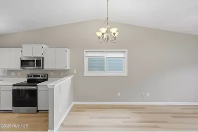 707 Varsity Drive, Wilmington, NC 28403 - Photo 9