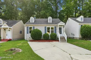 707 Varsity Dr, Wilmington, NC 28403 - Photo 3
