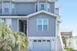 521 S 3rd Ave, Kure Beach, NC 28449 - Photo 1