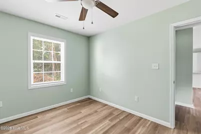 213 Rice Street, Hamlet, NC 28345 - Photo 17