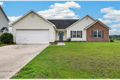 108 Farmington Drive, Richlands, NC 28574 - Photo 1