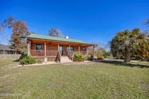 512 Charlotte Ave, Carolina Beach, NC 28428 - Photo 3