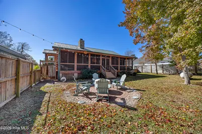 512 Charlotte Avenue, Carolina Beach, NC 28428 - Photo 7