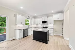 25 Sunrise Ct, Spring Hope, NC 27882 - Photo 9