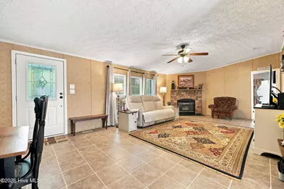 6235 U.S. 17, Chocowinity, NC 27817 - Photo 11