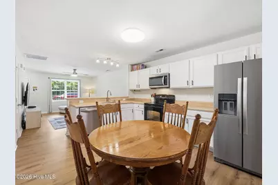 1404 Old Folkstone Road #7, Sneads Ferry, NC 28460 - Photo 15