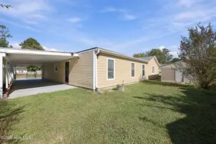 403 Dale Dr, Jacksonville, NC 28540 - Photo 37