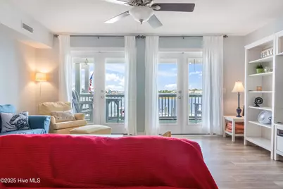 111 Florida Avenue #9, Carolina Beach, NC 28428 - Photo 7