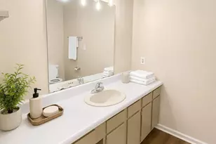 102 David Dr, Greenville, NC 27858 - Photo 9