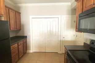 2044 Cambria Dr, Greenville, NC 27834 - Photo 5