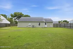 1006 Birch Ct, Morehead City, NC 28557 - Photo 37