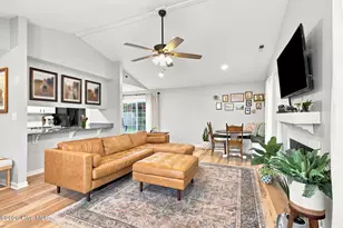 1006 Birch Ct, Morehead City, NC 28557 - Photo 5