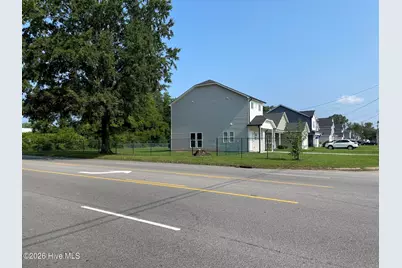 212 Manchester Street SE, Wilson, NC 27893 - Photo 3