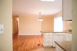 424 Wilcox Rd, Kinston, NC 28501 - Photo 9