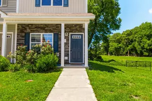 511 Justice Farm Dr, Sneads Ferry, NC 28460 - Photo 1