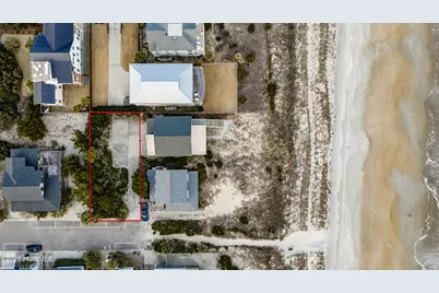 13 Charlotte Street E, Wrightsville Beach, NC 28480 - Photo 1