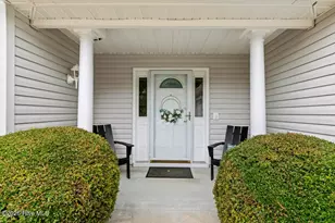 405 Jasmine N, Swansboro, NC 28584 - Photo 5