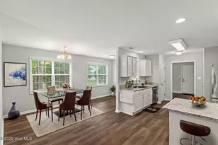 405 Jasmine N, Swansboro, NC 28584 - Photo 23