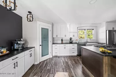 5 Crows Nest, Whispering Pines, NC 28327 - Photo 23