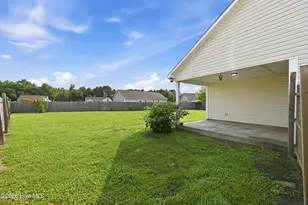 411 Dylan Ct, Beulaville, NC 28518 - Photo 37