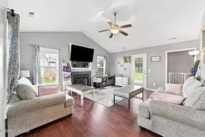 411 Dylan Court, Beulaville, NC 28518 - Photo 5