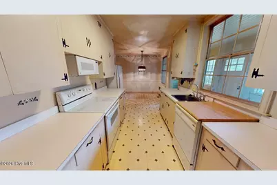808 W South Street, Ahoskie, NC 27910 - Photo 9