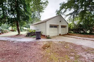 808 W South St, Ahoskie, NC 27910 - Photo 43