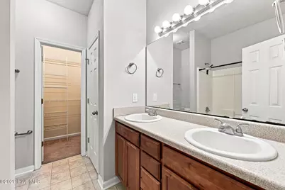 404 Glenhaven Lane, Jacksonville, NC 28546 - Photo 17