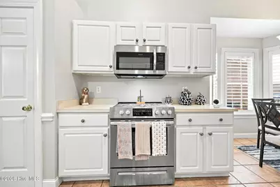 706 Shamrock Way, Greenville, NC 27834 - Photo 19