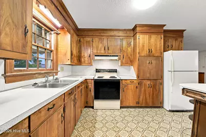 2888 Bell Arthur Road, Greenville, NC 27834 - Photo 11