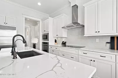 510 Seafarer Drive, Carolina Beach, NC 28428 - Photo 11