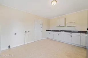 2272 Onslow Dr, Jacksonville, NC 28540 - Photo 5