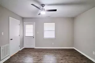 3002 Caldwell Ct, Greenville, NC 27834 - Photo 5