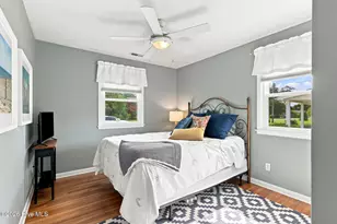 211 Vine St, Beaufort, NC 28516 - Photo 11