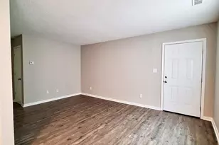 3005 Caldwell Ct, Greenville, NC 27834 - Photo 3