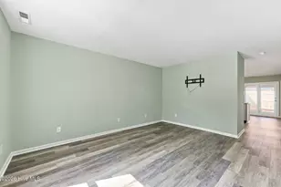 3200 Crystal Oaks Ln, Morehead City, NC 28557 - Photo 9