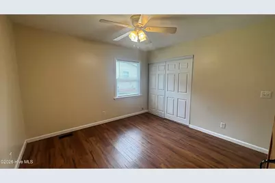 112 Shamrock Drive, Jacksonville, NC 28540 - Photo 11