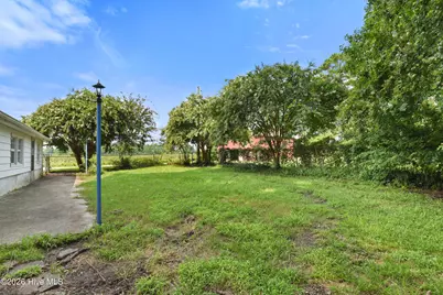 201 Blueberry Lane, New Bern, NC 28560 - Photo 19