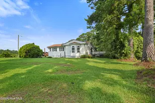 201 Blueberry Ln, New Bern, NC 28560 - Photo 3