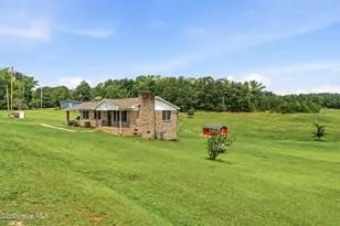 310 Dave Kings Rd, Rockingham, NC 28379 - Photo 5
