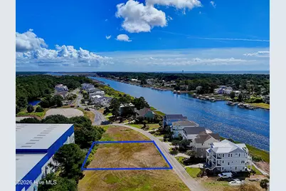 2770 Long Bay Drive SE, Southport, NC 28461 - Photo 5