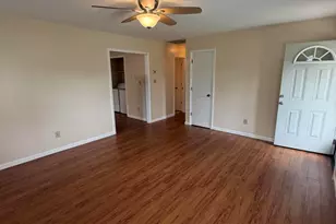 205 Lenoir St, Newport, NC 28570 - Photo 3