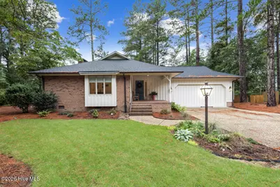 185 Tamarisk Lane, Pinehurst, NC 28374 - Photo 1