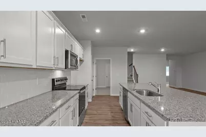 1087 Aviator Lane, Ayden, NC 28513 - Photo 5