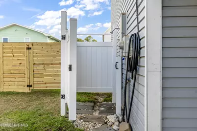 119 Virginia Avenue, Carolina Beach, NC 28428 - Photo 21