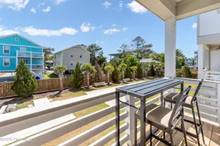 207 Spartanburg Ave, Carolina Beach, NC 28428 - Photo 7