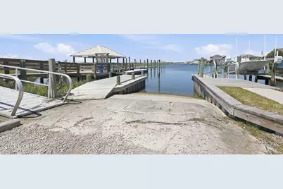 602 W Fort Macon Road #131, Atlantic Beach, NC 28512 - Photo 15